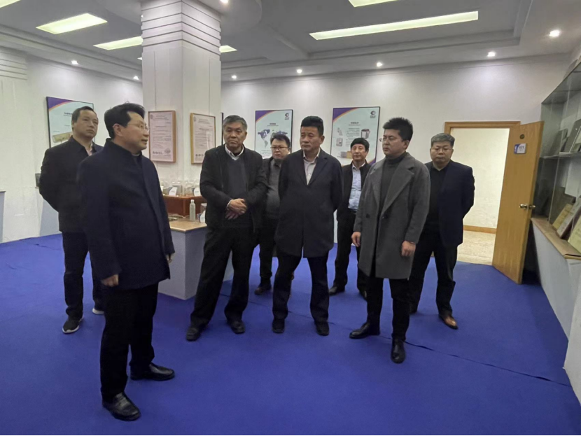 1704444368903871.png 1704444368903871.png