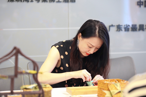 1G4A2691_¸±±¾.jpg 1G4A2691_¸±±¾.jpg
